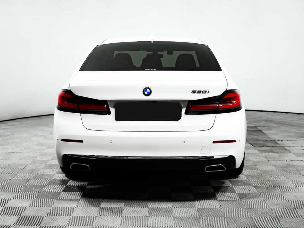 BMW 5 серии с пробегом — 2021 год. Фото: #5