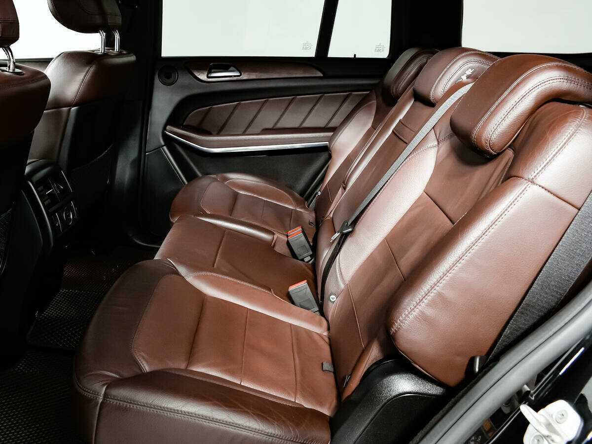 Mercedes-Benz GL-Класс с пробегом — 2014 год. Фото: #10