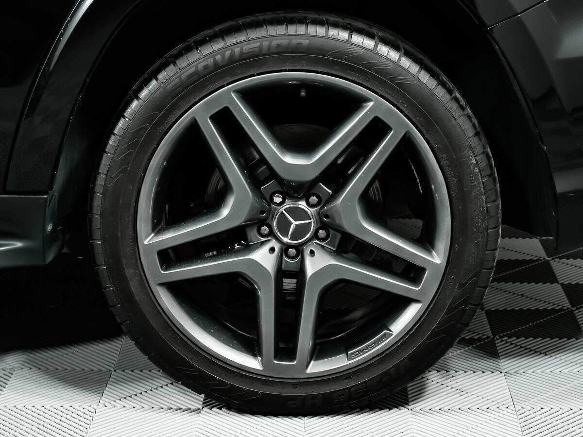 Mercedes-Benz GL-Класс с пробегом — 2014 год. Фото: #13