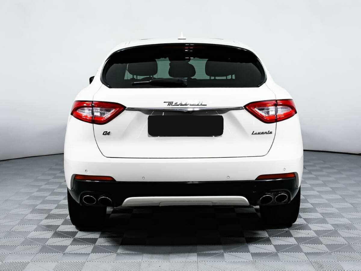 Maserati Levante с пробегом — 2017 год. Фото: #5