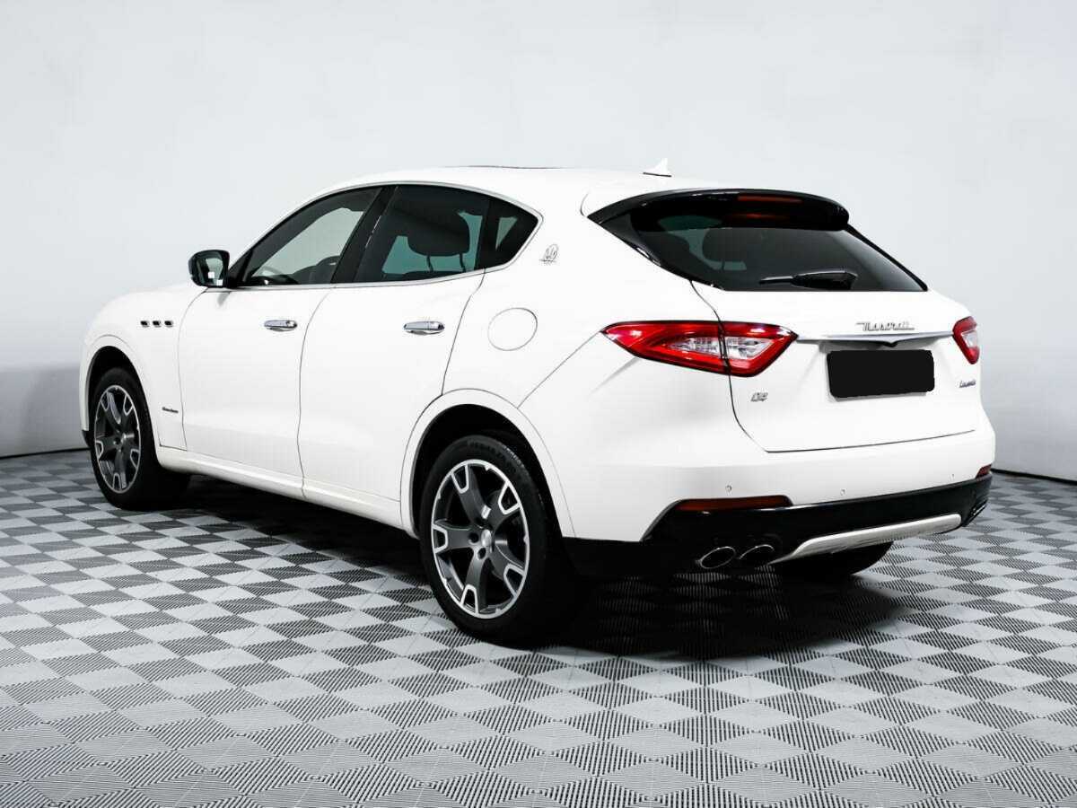 Maserati Levante с пробегом — 2017 год. Фото: #6