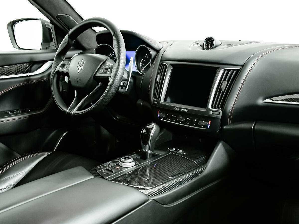 Maserati Levante с пробегом — 2017 год. Фото: #8