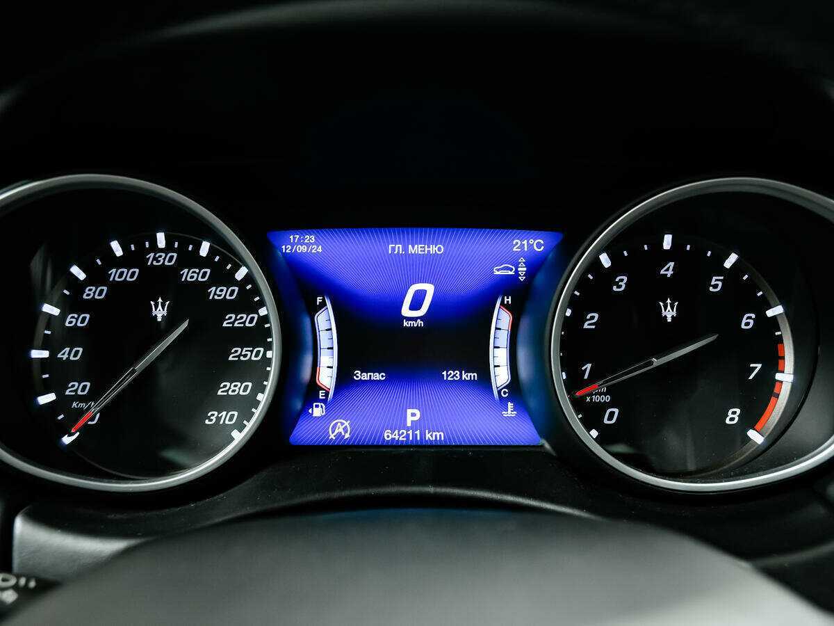 Maserati Levante с пробегом — 2017 год. Фото: #9