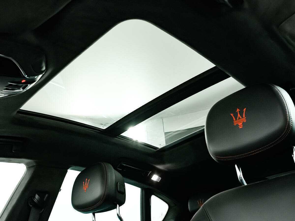 Maserati Levante с пробегом — 2017 год. Фото: #16