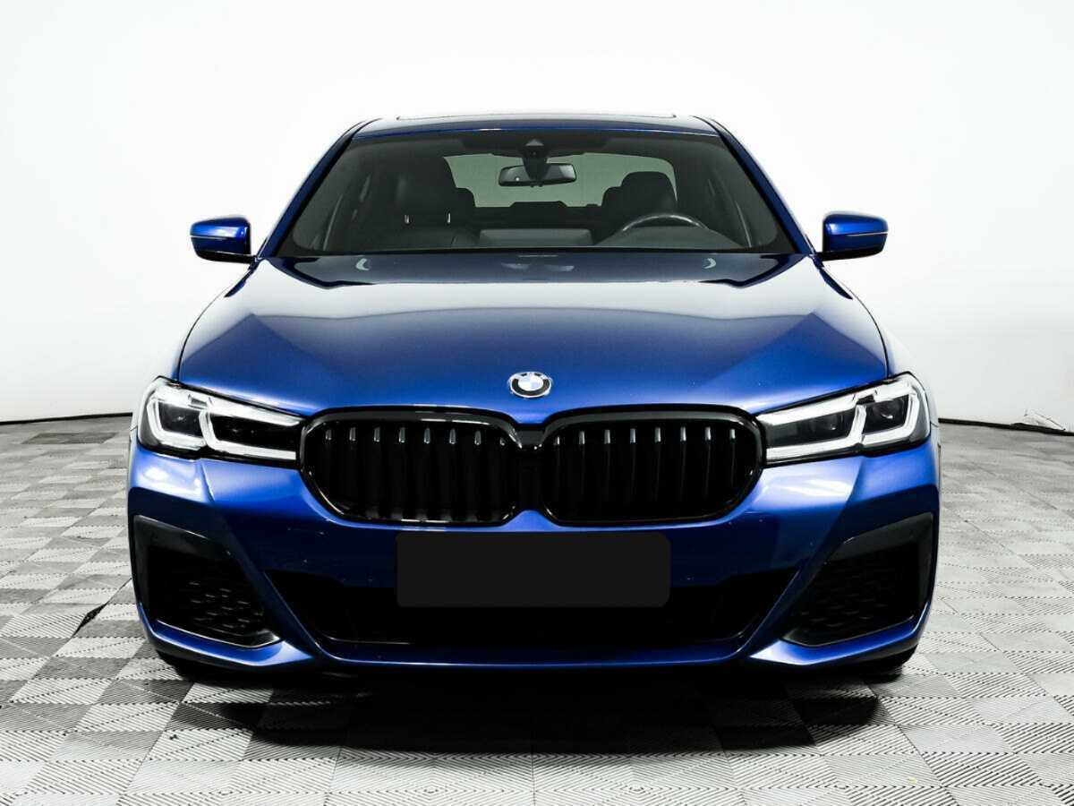BMW 5 серии с пробегом — 2022 год. Фото: #1
