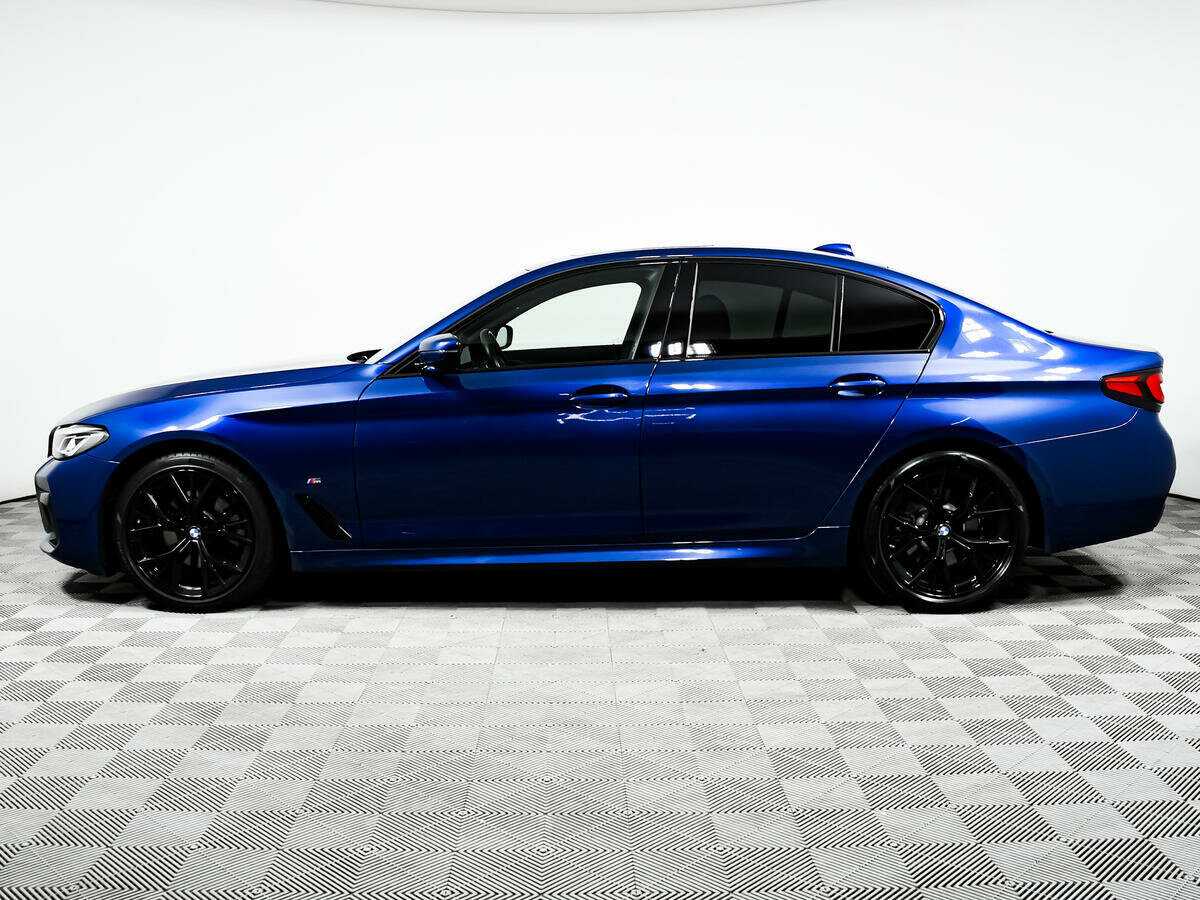 BMW 5 серии с пробегом — 2022 год. Фото: #7