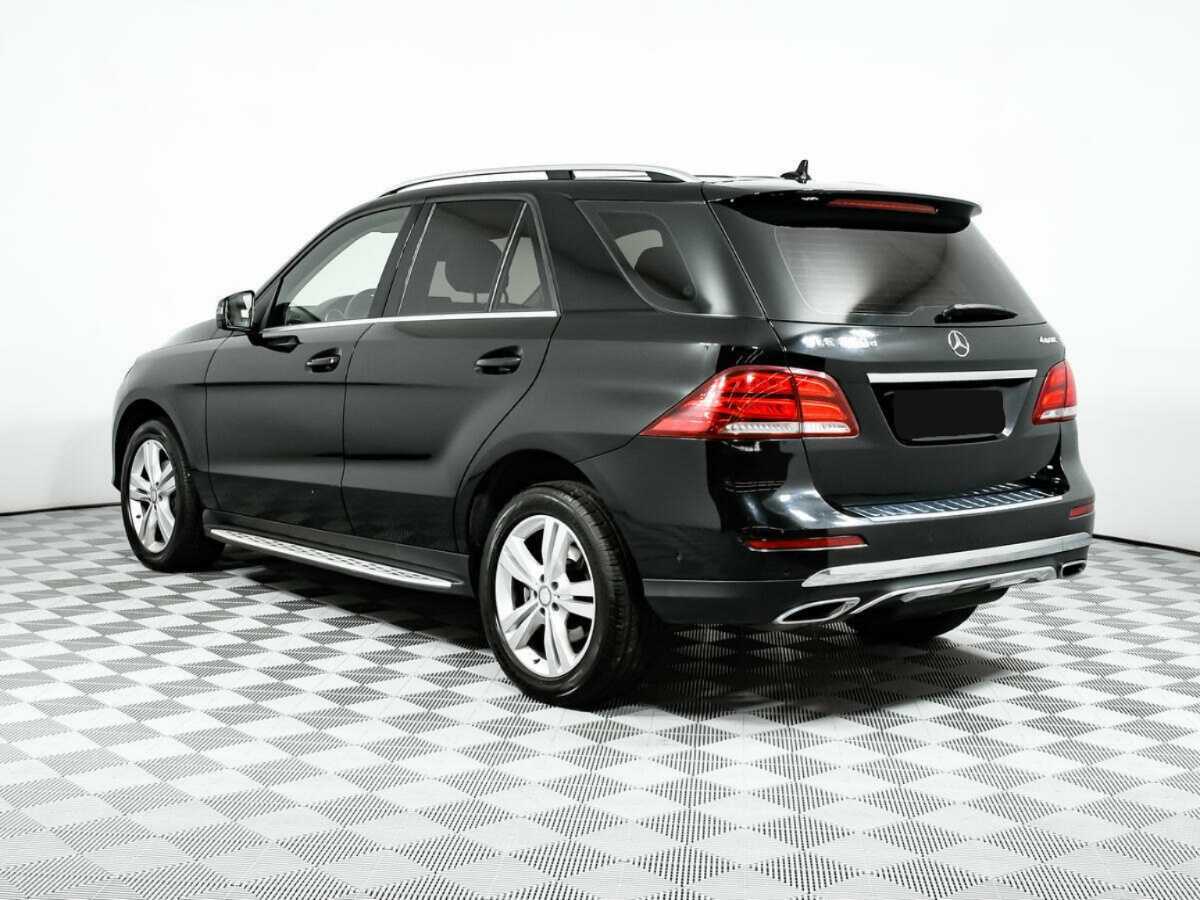 Mercedes-Benz GLE с пробегом — 2015 год. Фото: #6