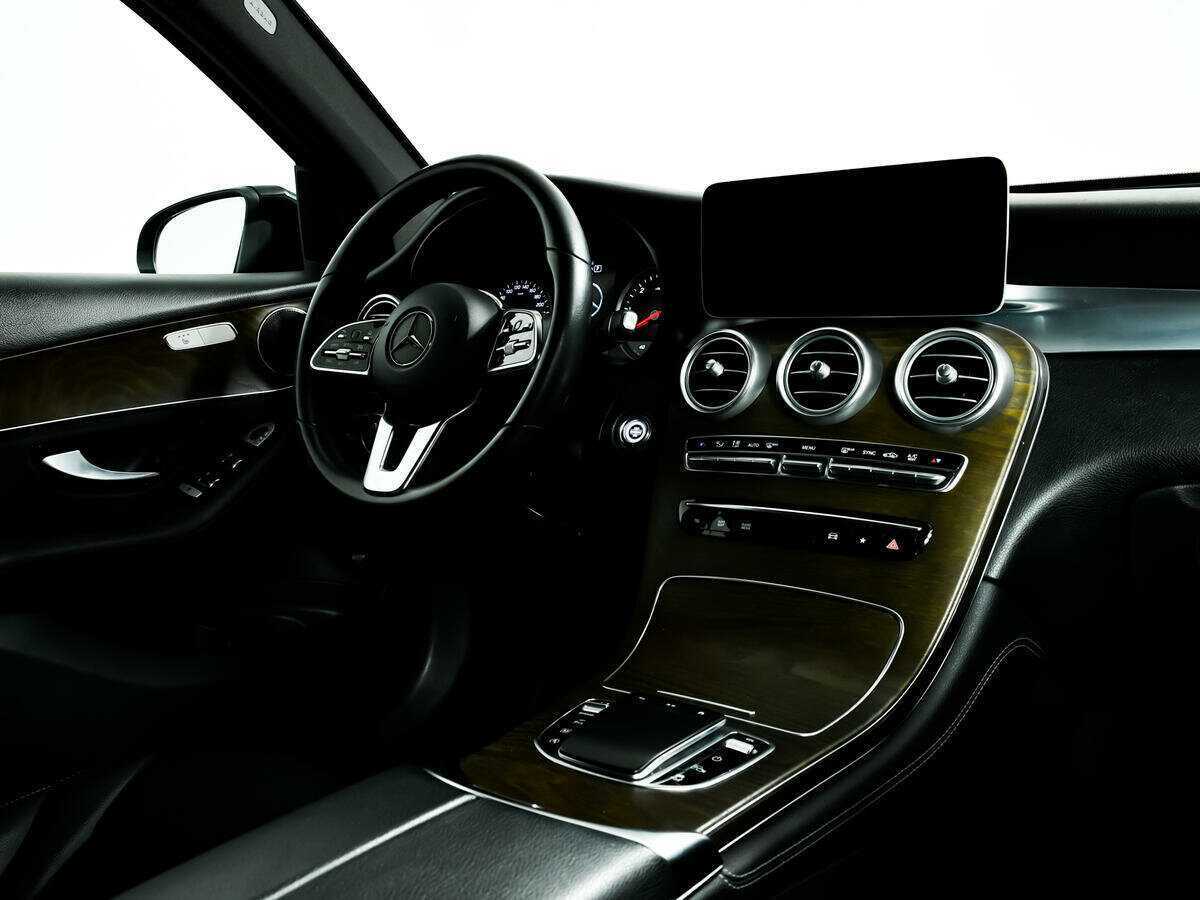 Mercedes-Benz GLC с пробегом — 2019 год. Фото: #8