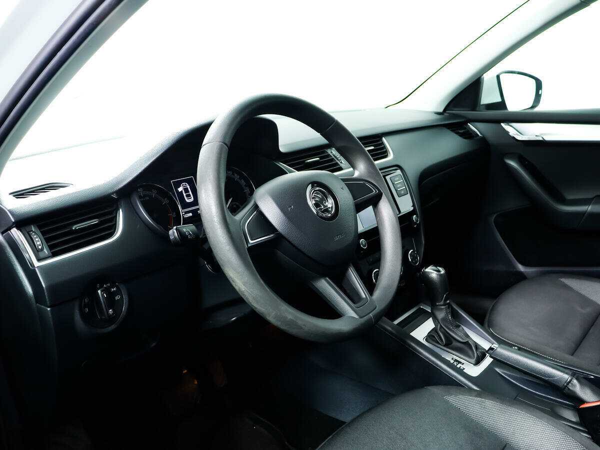 Skoda Octavia с пробегом — 2018 год. Фото: #12