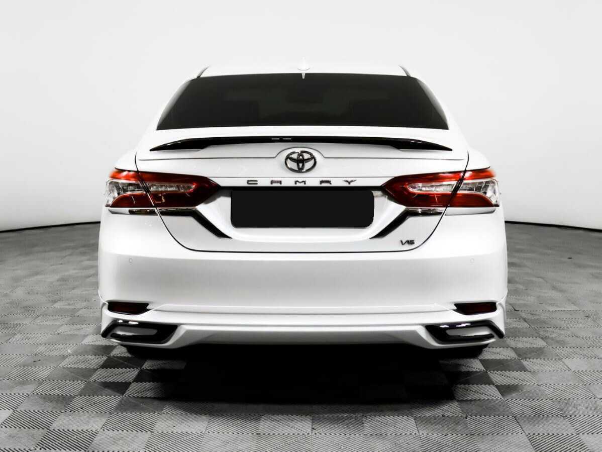 Toyota Camry с пробегом — 2019 год. Фото: #5
