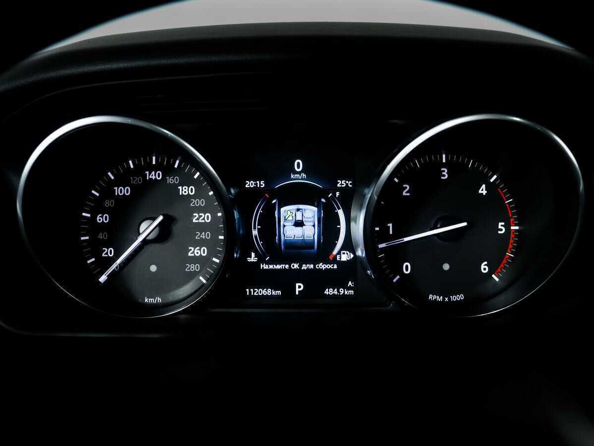 Land Rover Range Rover Sport с пробегом — 2016 год. Фото: #9