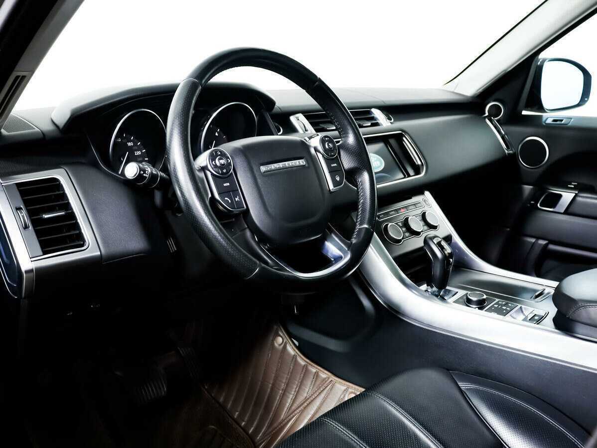 Land Rover Range Rover Sport с пробегом — 2016 год. Фото: #12