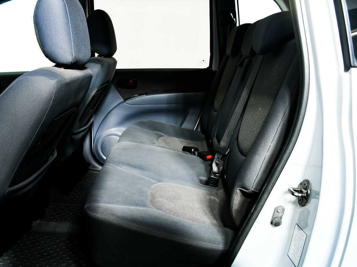 Hyundai Matrix с пробегом — 2005 год. Фото: #8