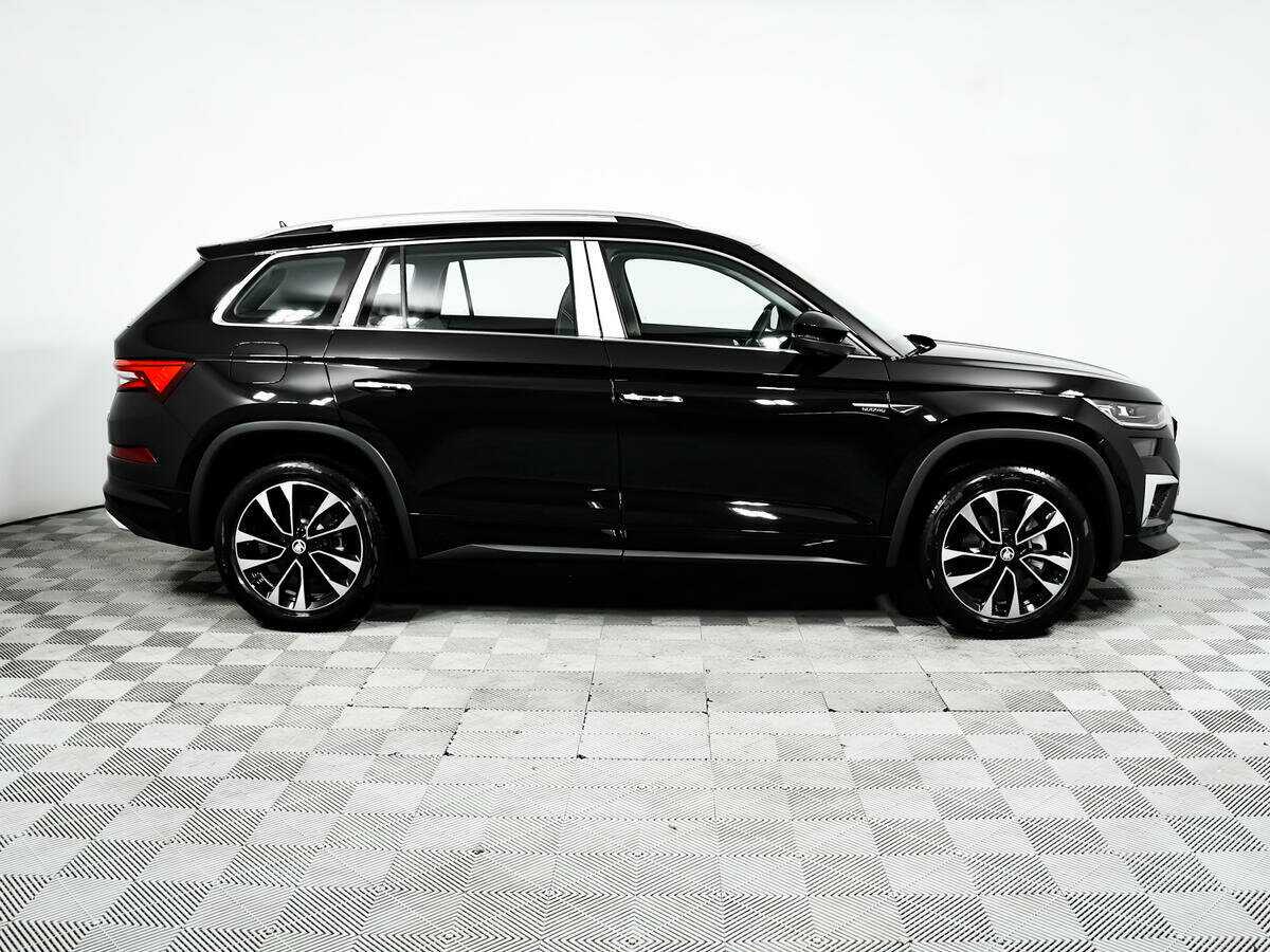 Skoda Kodiaq с пробегом — 2023 год. Фото: #3