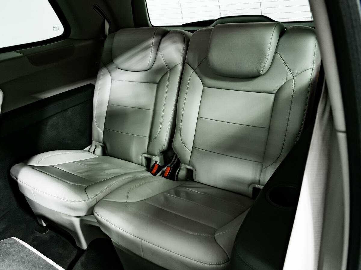 Mercedes-Benz GL-Класс с пробегом — 2014 год. Фото: #13