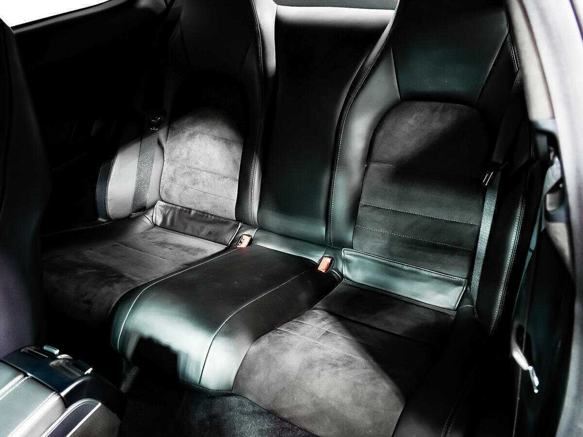 Mercedes-Benz C-Класс с пробегом — 2012 год. Фото: #11