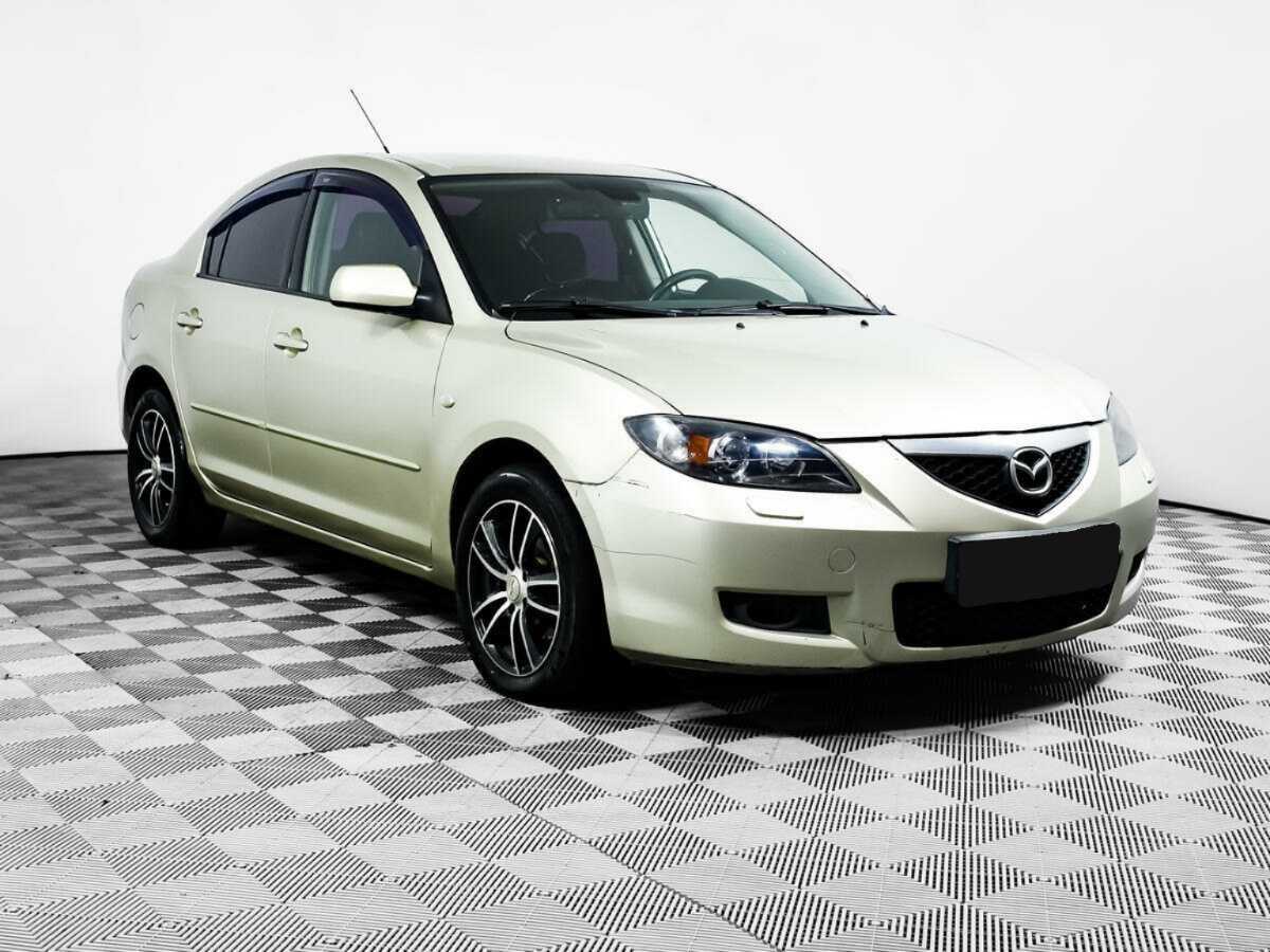 Mazda 3 с пробегом — 2008 год. Фото: #2