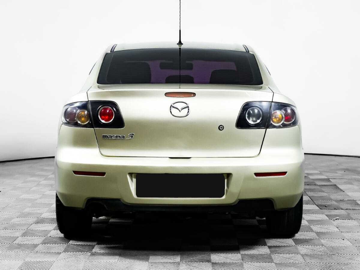 Mazda 3 с пробегом — 2008 год. Фото: #5