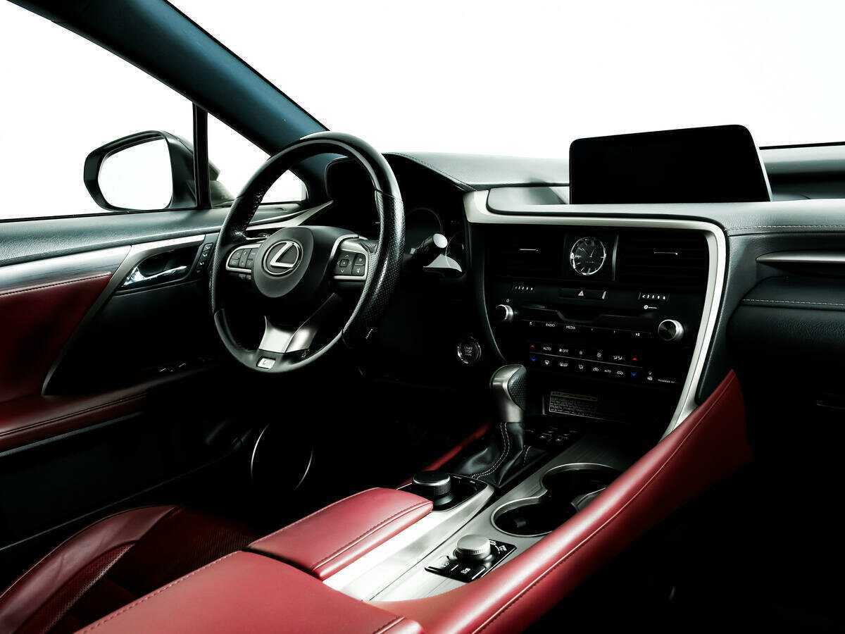 Lexus RX с пробегом — 2016 год. Фото: #6