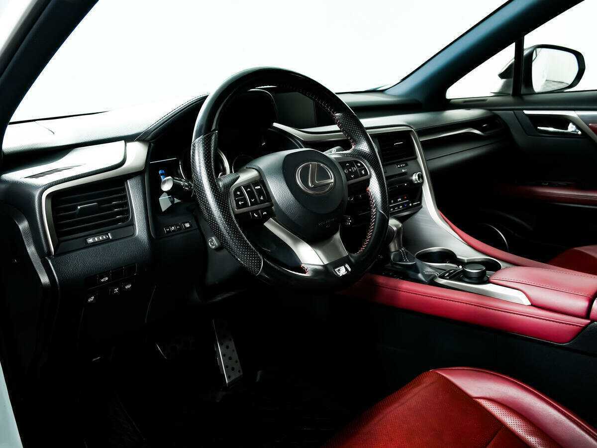 Lexus RX с пробегом — 2016 год. Фото: #10