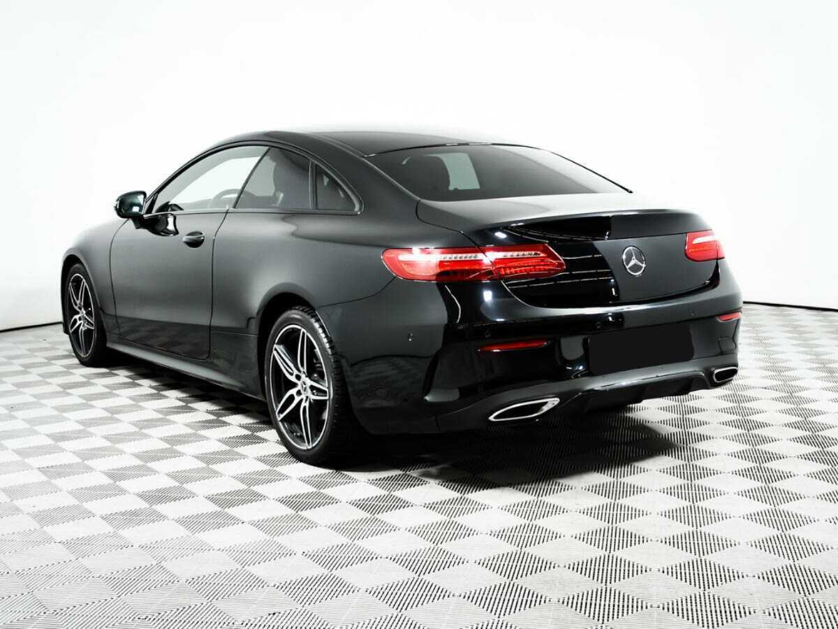 Mercedes-Benz E-Класс с пробегом — 2018 год. Фото: #6