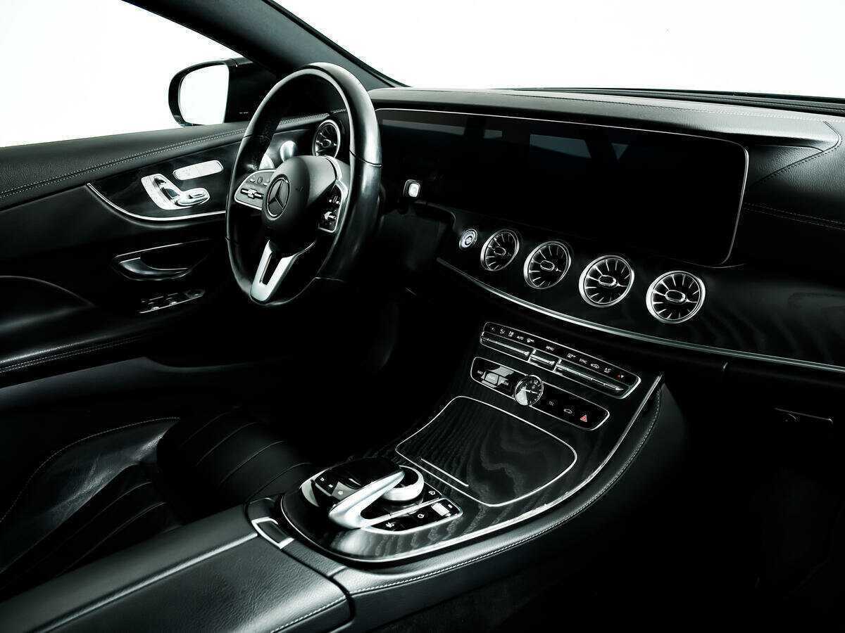 Mercedes-Benz E-Класс с пробегом — 2018 год. Фото: #8