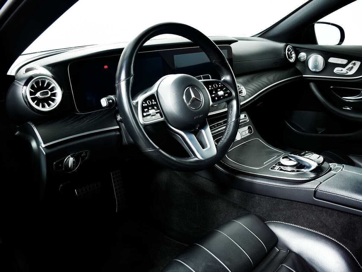 Mercedes-Benz E-Класс с пробегом — 2018 год. Фото: #12