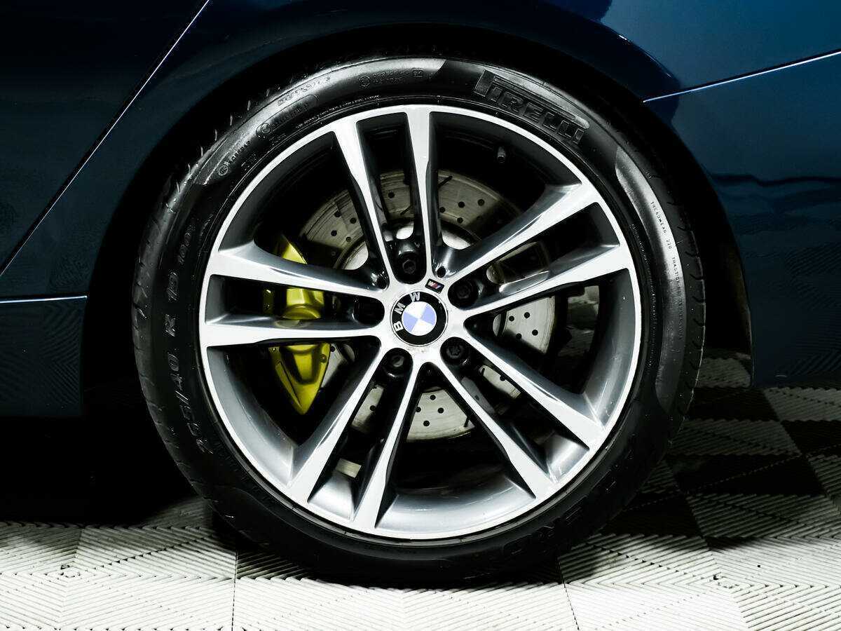 BMW 3 серии с пробегом — 2013 год. Фото: #13