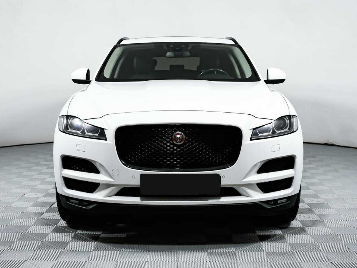 Jaguar F-Pace с пробегом — 2016 год. Фото: #1