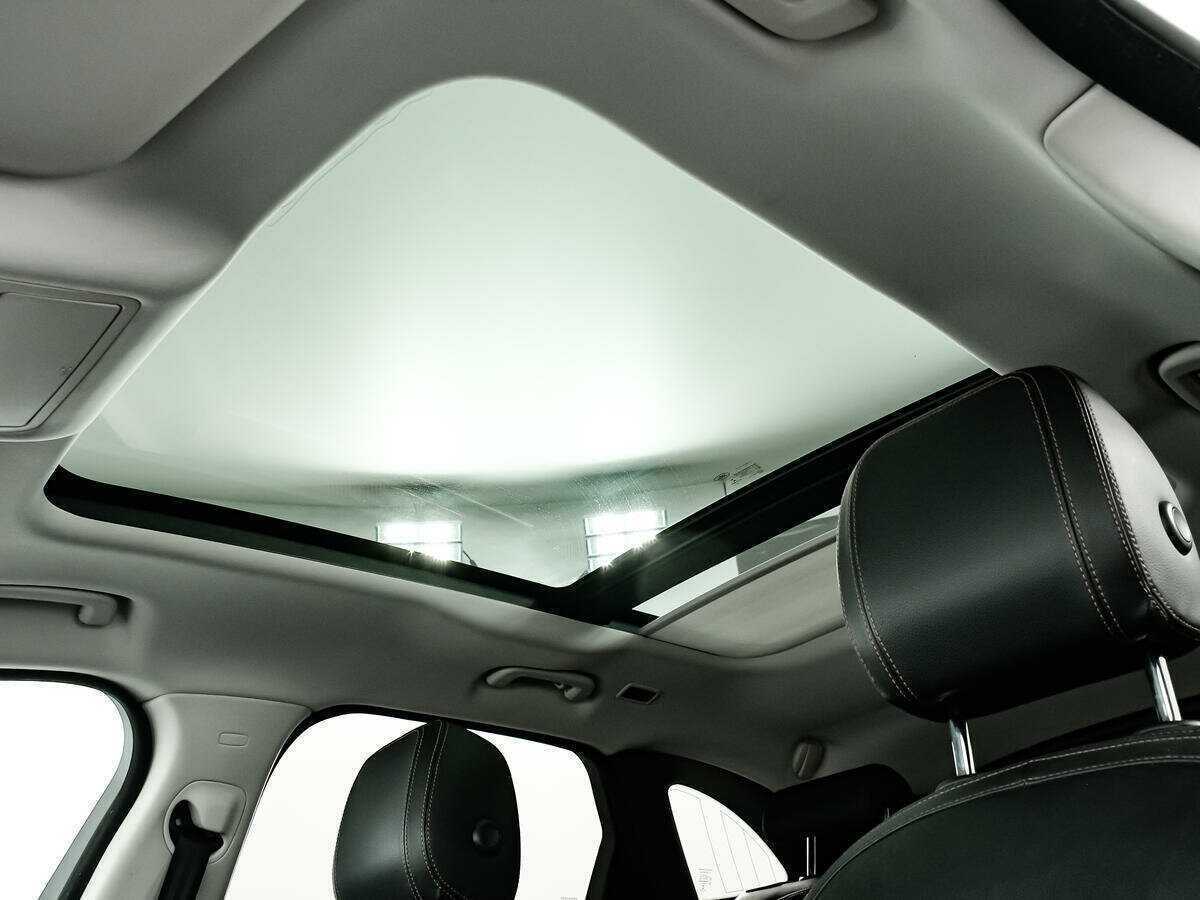 Jaguar F-Pace с пробегом — 2016 год. Фото: #16