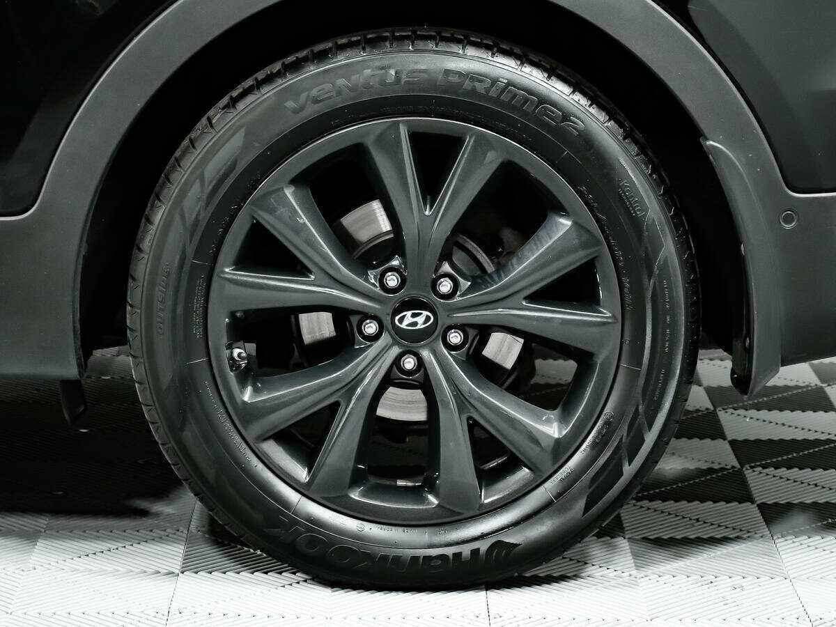 Hyundai Santa Fe с пробегом — 2016 год. Фото: #11