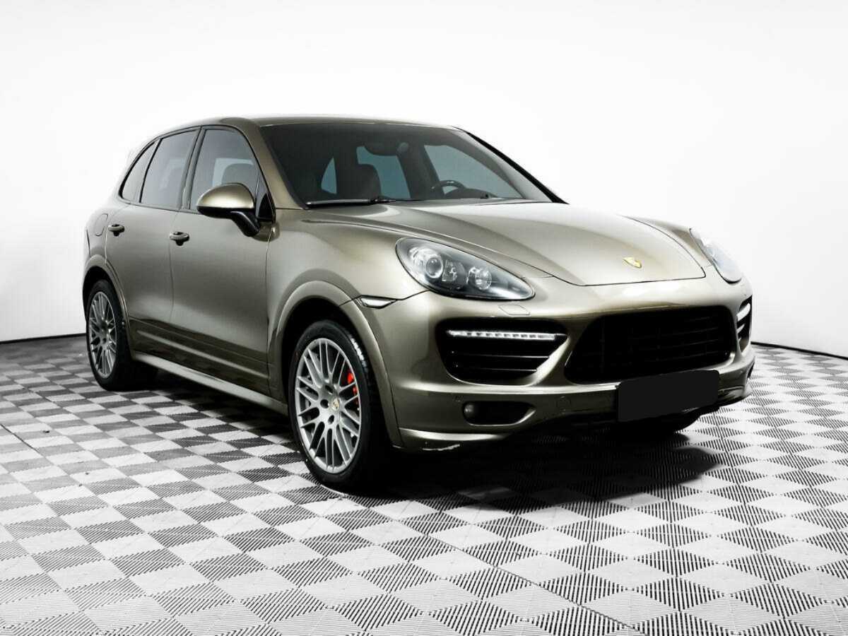 Porsche Cayenne с пробегом — 2012 год. Фото: #2