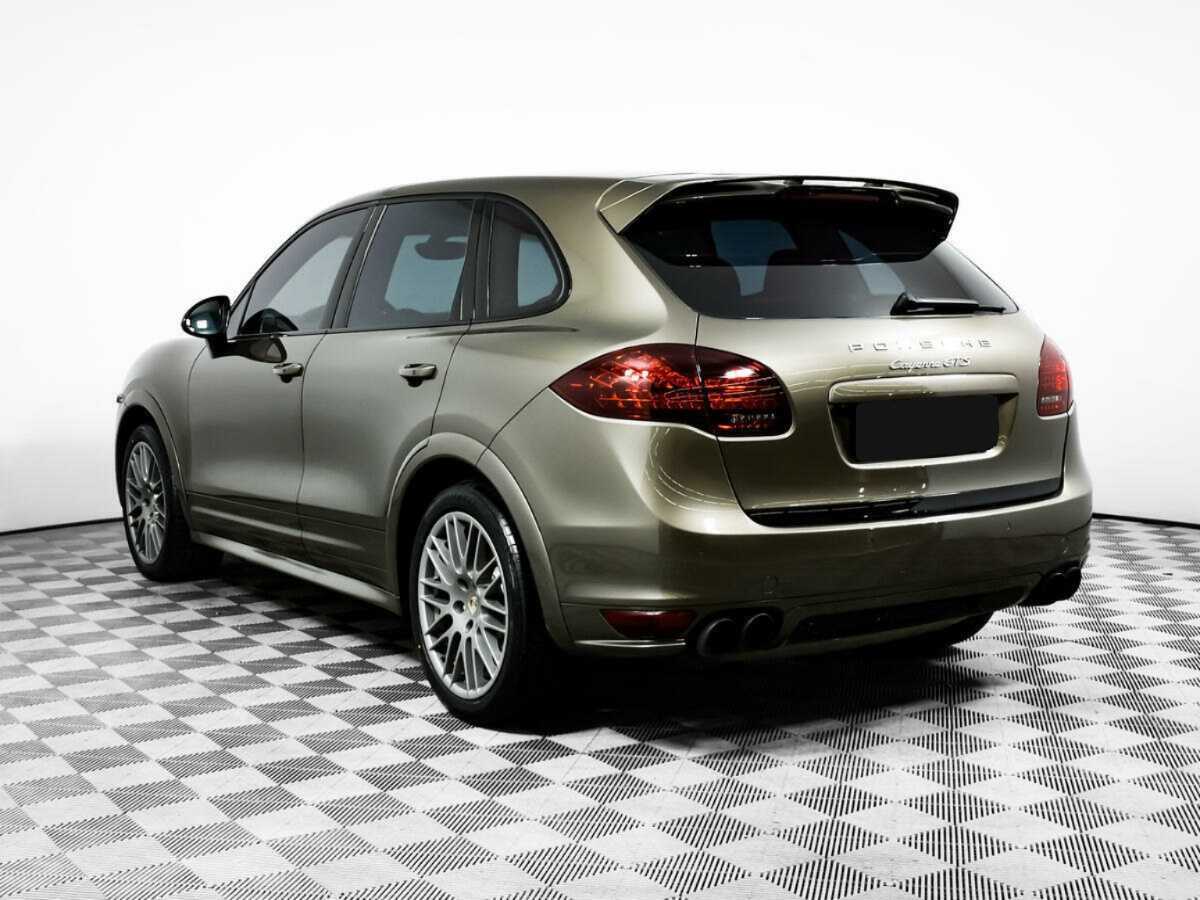 Porsche Cayenne с пробегом — 2012 год. Фото: #5