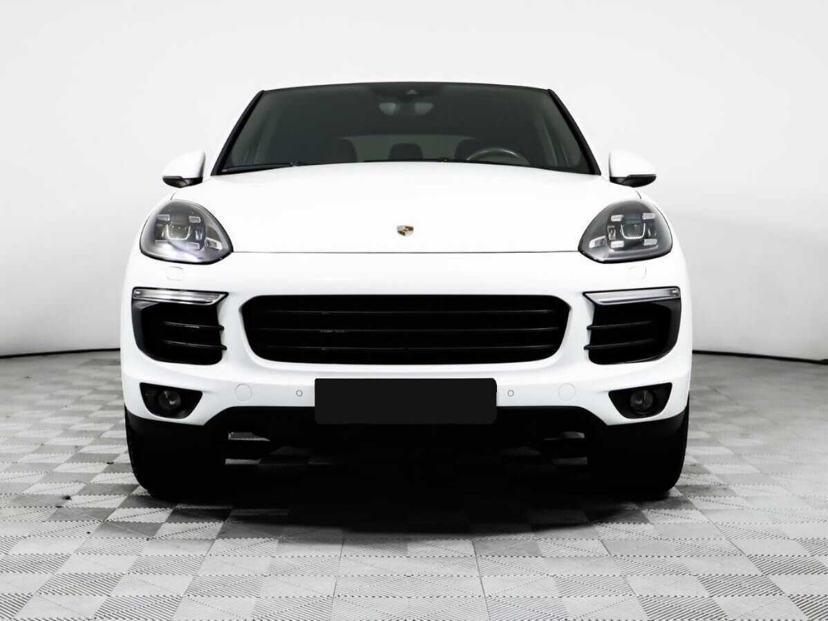 Porsche Cayenne с пробегом — 2016 год. Фото: #1