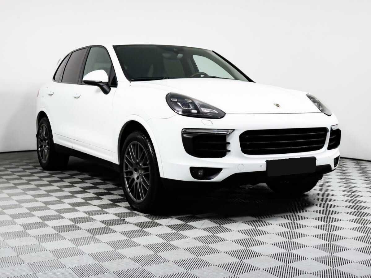 Porsche Cayenne с пробегом — 2016 год. Фото: #2