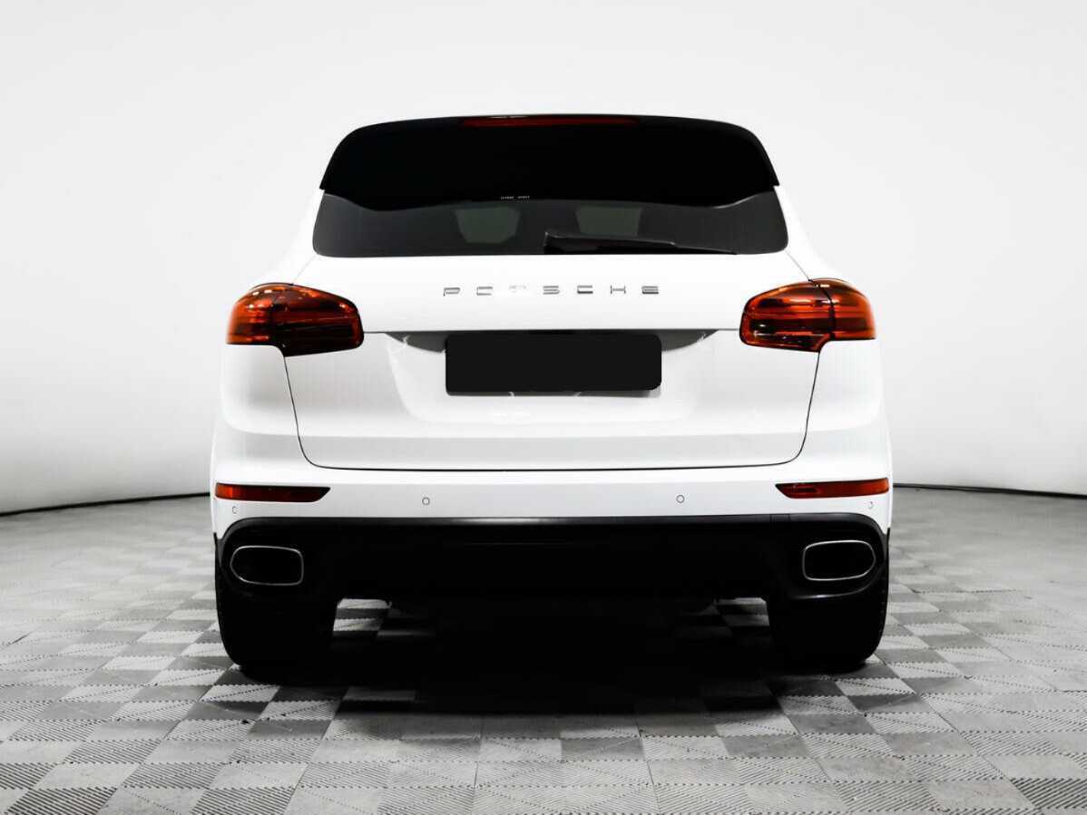 Porsche Cayenne с пробегом — 2016 год. Фото: #4