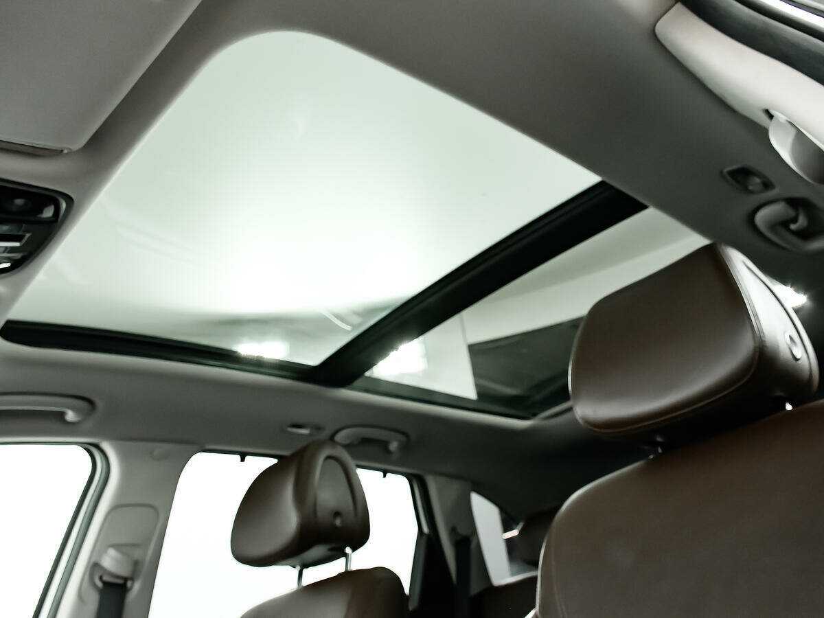 Kia Sorento с пробегом — 2016 год. Фото: #15