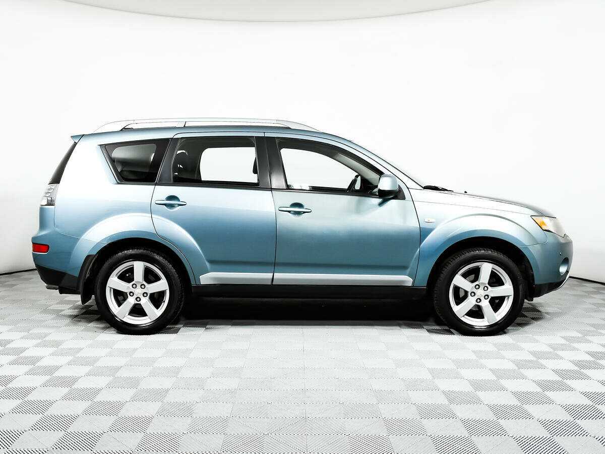 Mitsubishi Outlander с пробегом — 2008 год. Фото: #3