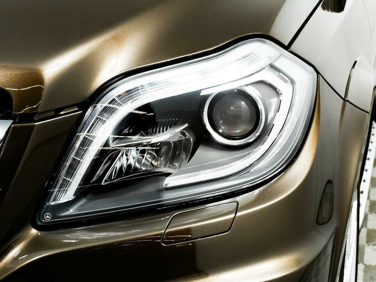 Mercedes-Benz GL-Класс с пробегом — 2014 год. Фото: #13