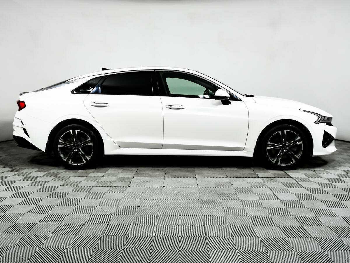 Kia K5 с пробегом — 2021 год. Фото: #3