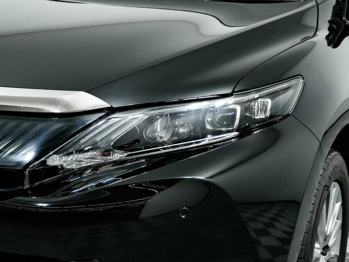 Toyota Harrier с пробегом — 2016 год. Фото: #14