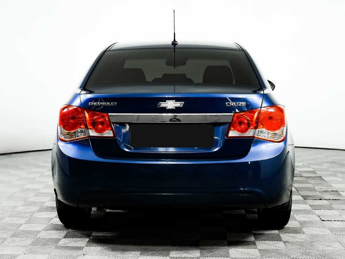 Chevrolet Cruze с пробегом — 2011 год. Фото: #5