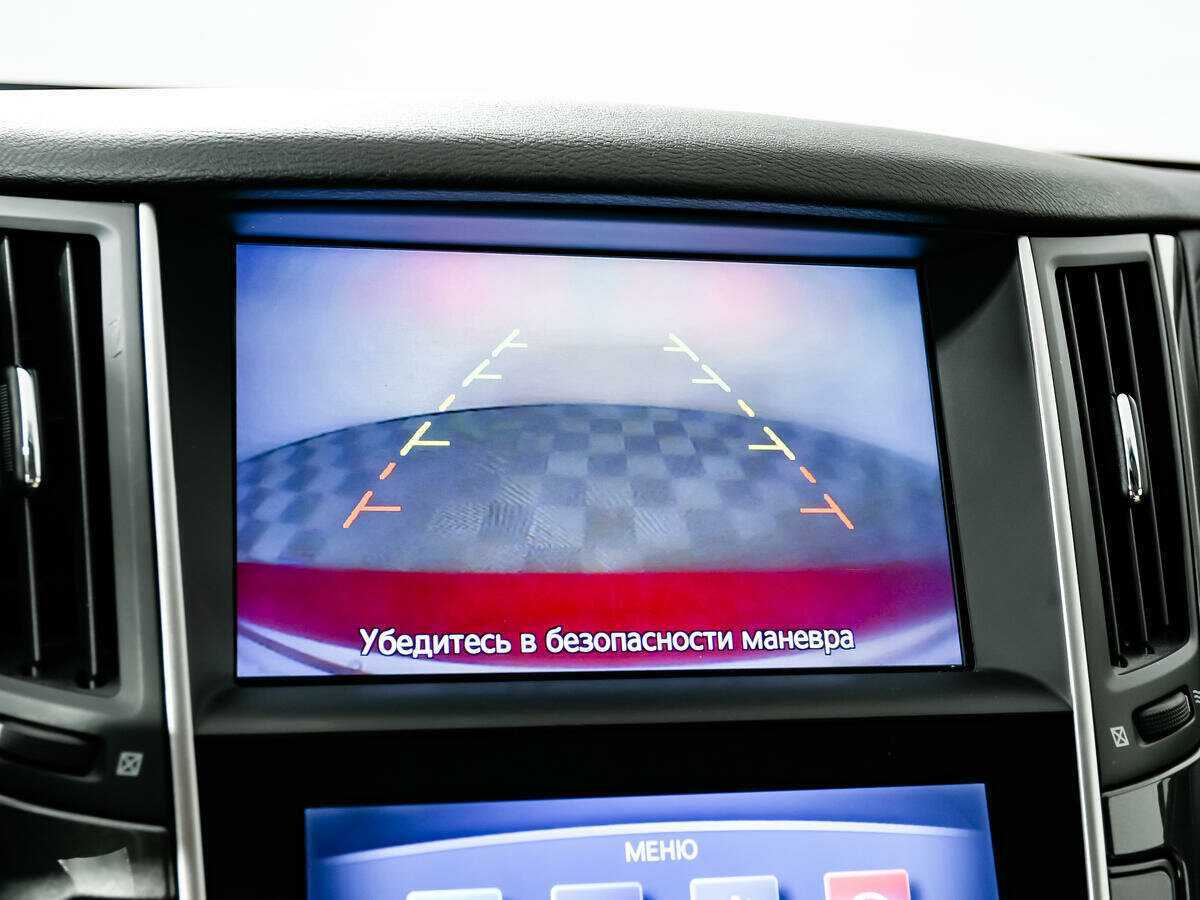 Infiniti Q50 с пробегом — 2015 год. Фото: #14