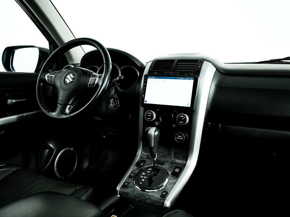 Suzuki Grand Vitara с пробегом — 2008 год. Фото: #8