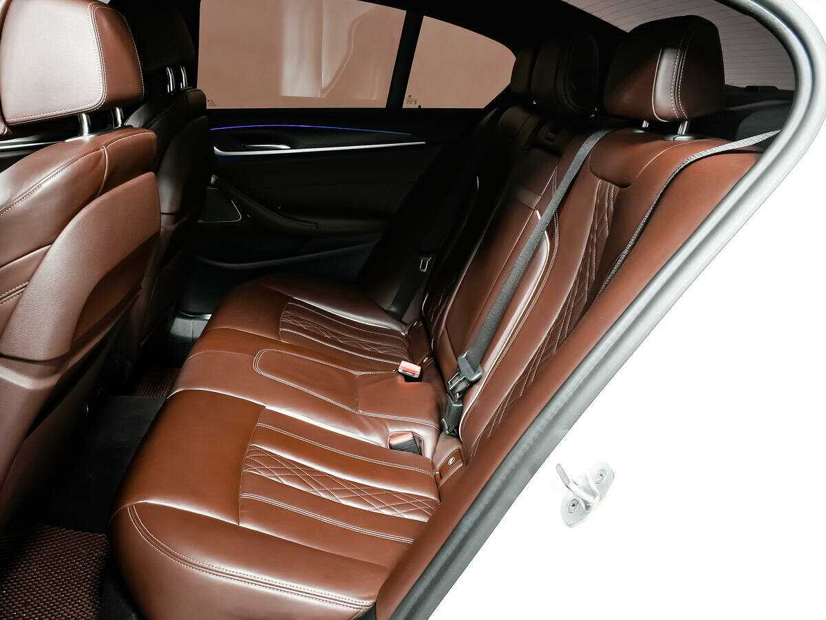 BMW 5 серии с пробегом — 2020 год. Фото: #11