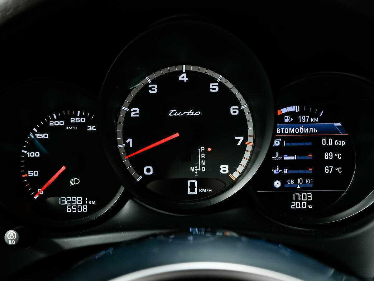 Porsche Macan с пробегом — 2014 год. Фото: #9