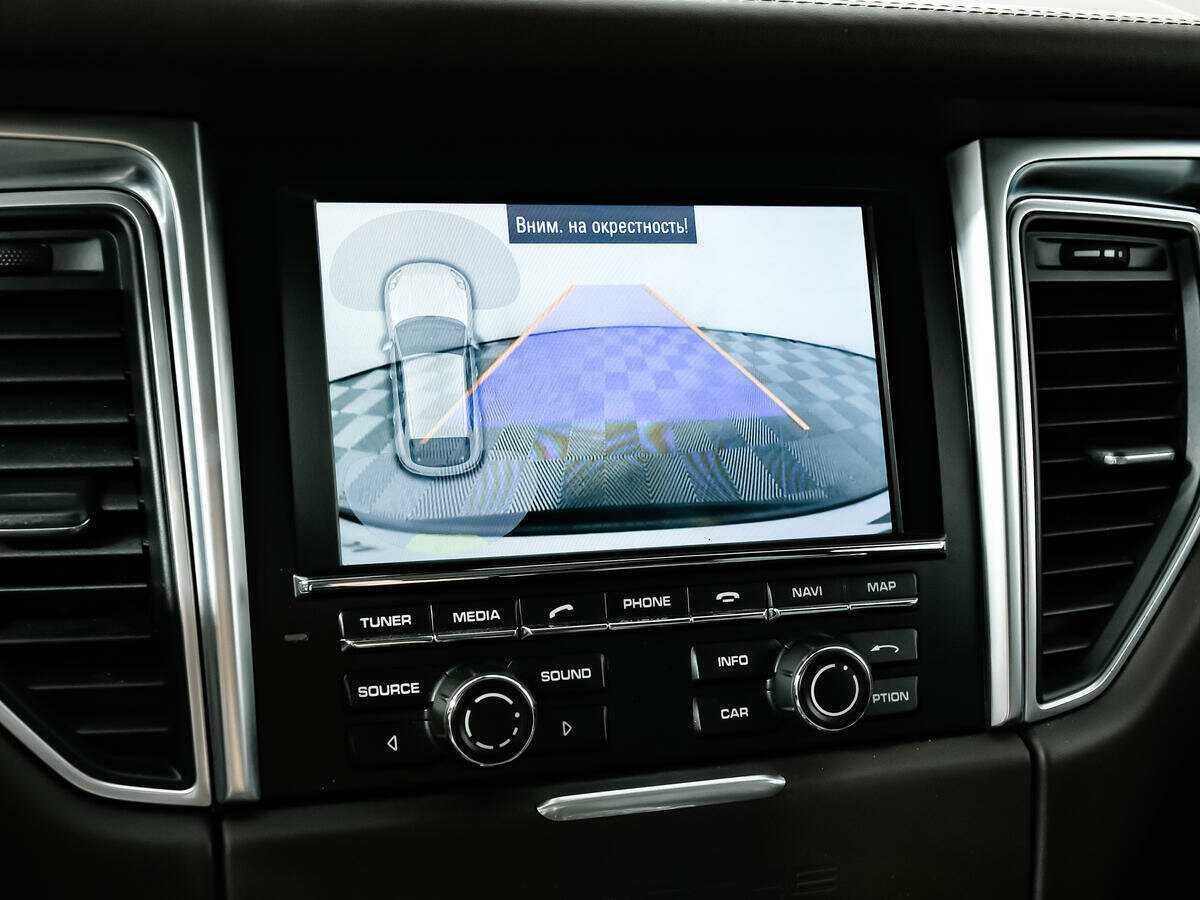 Porsche Macan с пробегом — 2014 год. Фото: #15