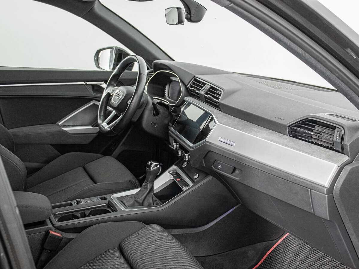 Audi Q3 Sportback с пробегом — 2019 год. Фото: #8