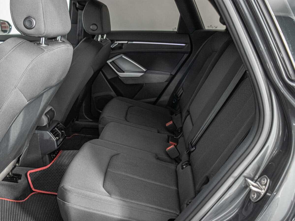 Audi Q3 Sportback с пробегом — 2019 год. Фото: #10