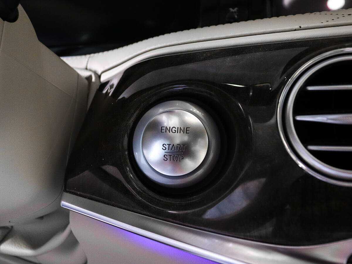 Mercedes-Benz S-Класс с пробегом — 2014 год. Фото: #30